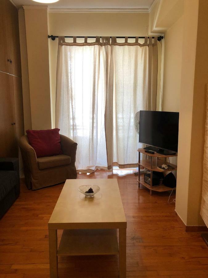 Homely Spacious Studio Халкида Экстерьер фото